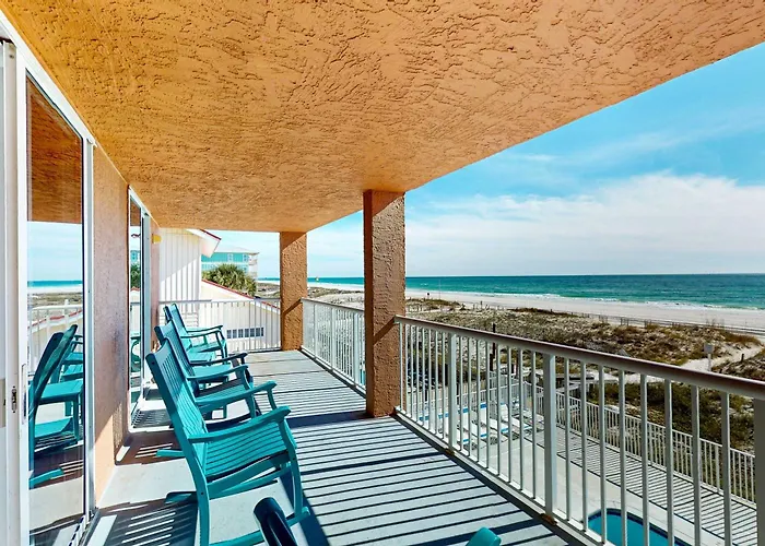 Roomy Is Located On The Second Floor Of Buena Vista An Oceanfront With A Balcony Pool Gated Access To The And Washer Dryer Holiday home *